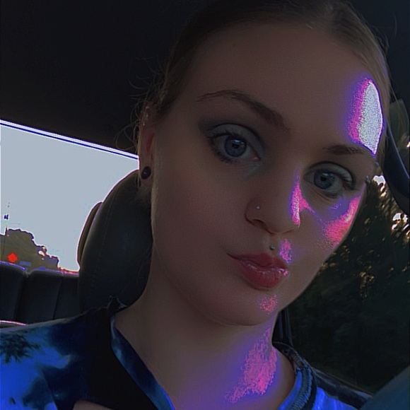 Meet your Posher, Cheyenne - Picture 6 of 15